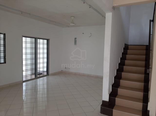 Double storey with extra land corner lot Puchong Hartamas 2 for Sale 1