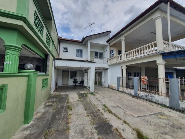 Freehold 2-storey terraced house 22x75, Taman Jasmin Kajang 1