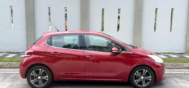 Peugeot 208 1.6(A)VTi ALLURE SPORTY EDITION - 3