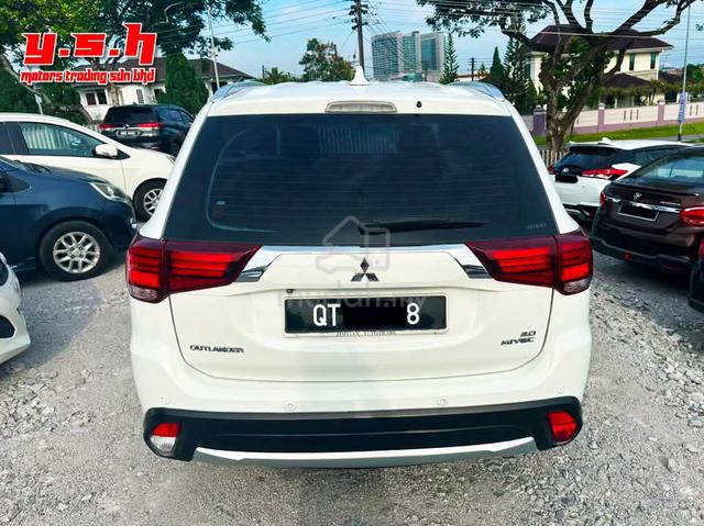 2019 Mitsubishi OUTLANDER 2.0 4WD (A) - 5