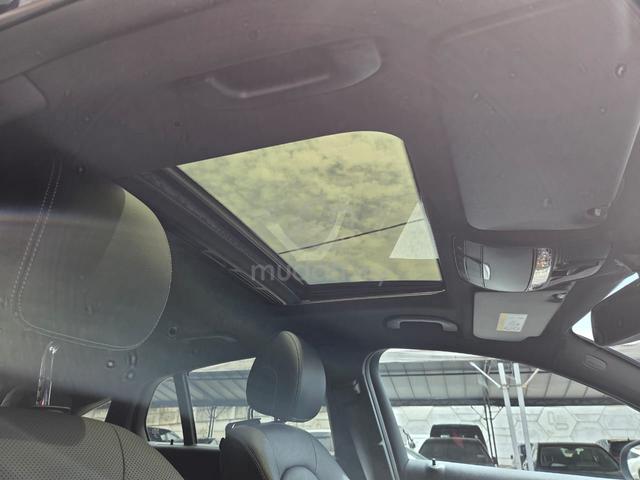 2018 Mercedes Benz GLC250 2.0cc AMG (FREE 2 Y WRT) - 3