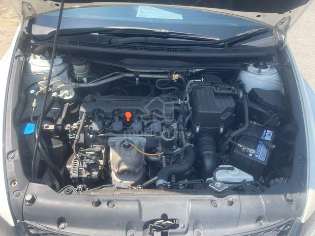 2010/11 Honda STREAM 1.8 i-VTEC RSZ FACELIFT (A) - 5