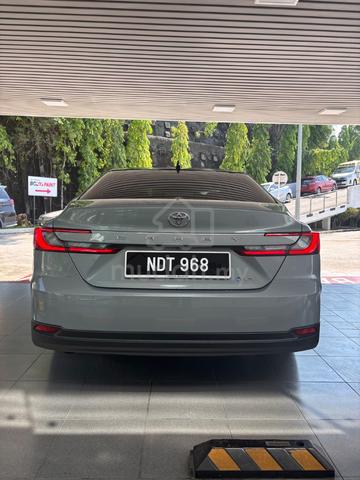 2025 Toyota CAMRY 2.5 HEV (DEMO UNIT) - 4