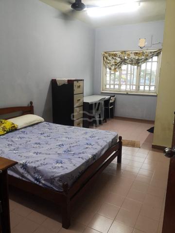 Bilik Master Room wt Bathroom Taman Sri Gombak SG 1 1