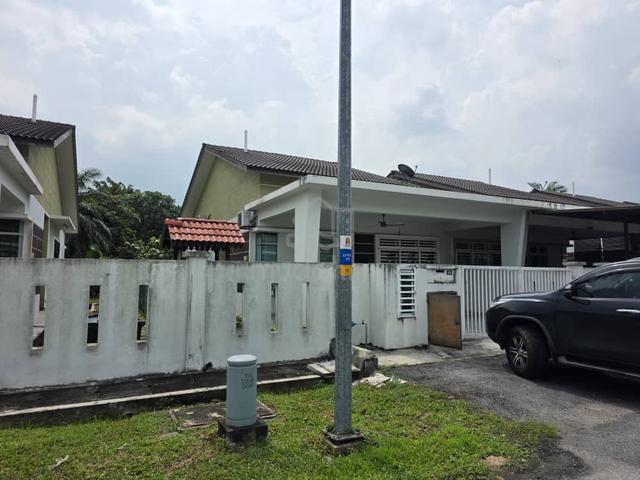 Value Beautiful single Semi D house @Rimbayu Telok Panglima Garang 1