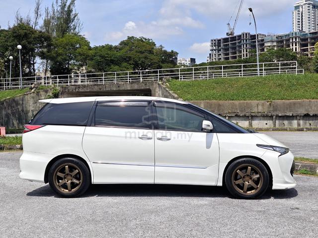 Toyota ESTIMA 2.4 AERAS PREMIUM EDITION - 3