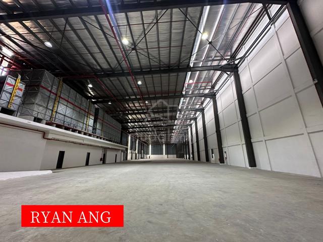 1.5 Storey Warehouse For Rent @ Kawasan Perusahaan Prai / Perai 1