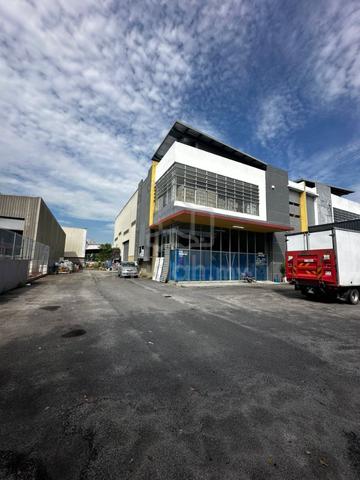 Kajang Semenyih Hot Area 2 Storey Semi-D Factory For Rent 1