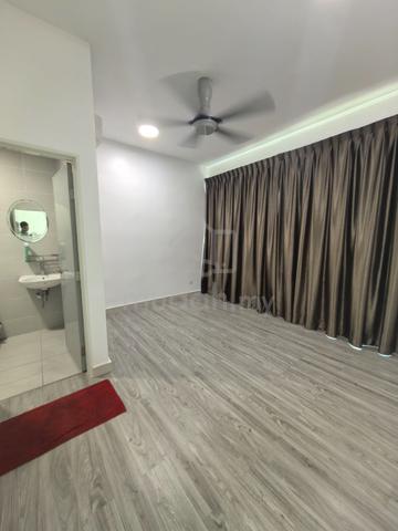 Parc Regency 3