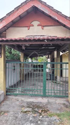 Rumah Sewa Serendah 1