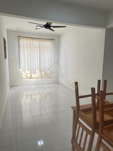 Pangsapuri Seri Nilam Ulu Tiram 2