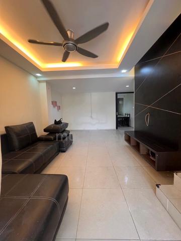 Kluang Taman Delima 2 @ Biggest Medium Cost - Nice Renovated&Auto Gate 1