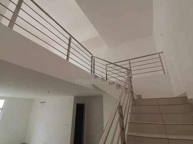 Taman Mutiara Mas (3 storey semi d) 2