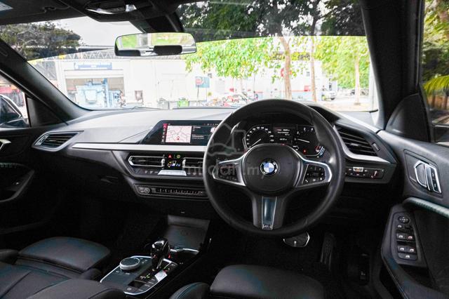 BMW 218i M SPORT Full BodyKit LowMile FullServRec - 5