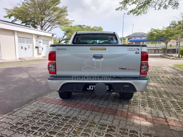 2015 Toyota HILUX 2.5 G TRD SPORTIVO (A) - 5