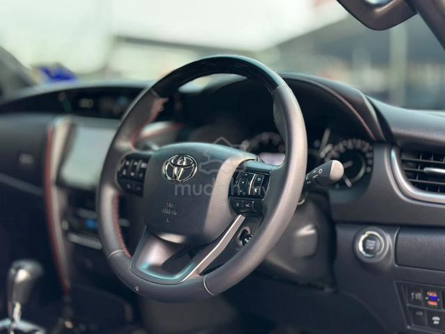 2022 TOYOTA FORTUNER 2.8 VRZ/ 58K MILEAGE WRTY TyT - 2