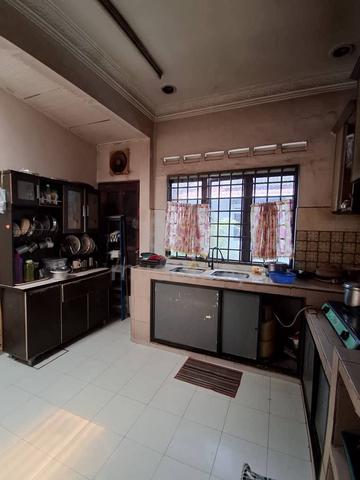 AAA Taman Universiti Perubatan Single Storey Terrace 20x65sqft 1