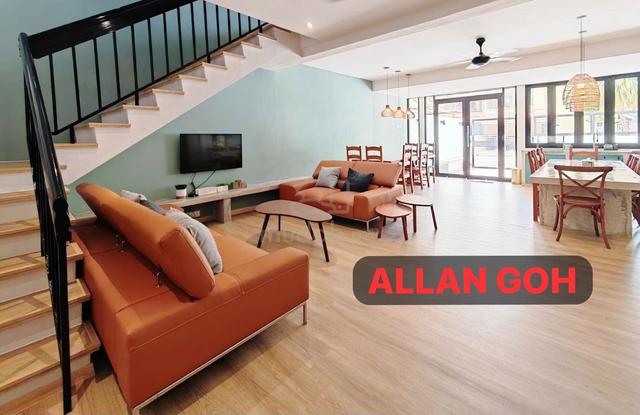 3 Storey Terrace Batu Ferringhi - 3250sf - F/Renovated F/Furnished 1