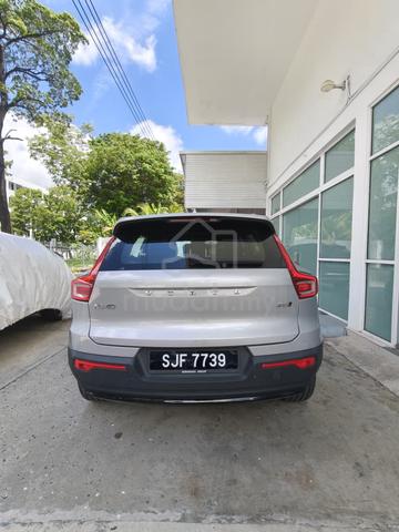 2023 Volvo XC40 2.0 B5 ULTIMATE MY22 (A) - 4