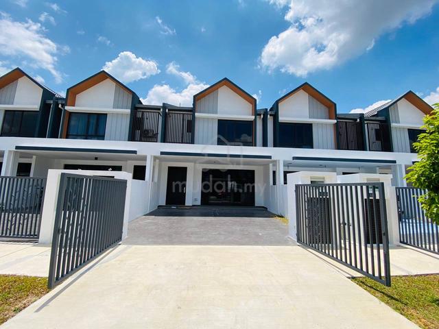 BASIC UNIT Double Storey Terrace ANISA Serenia City Kota Warisan 1