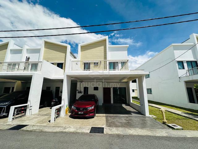 TMN SENA EMAS TOWNHOUSE UNIT BAWAH ENDLOT BOOKING 1k ONLY NEGO 1
