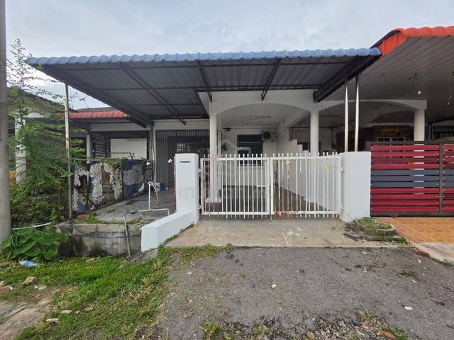 Taman Tunku Sarina📍Teres 1 Tingkat🏡Full Loan✅Zero Deposit✅ 1