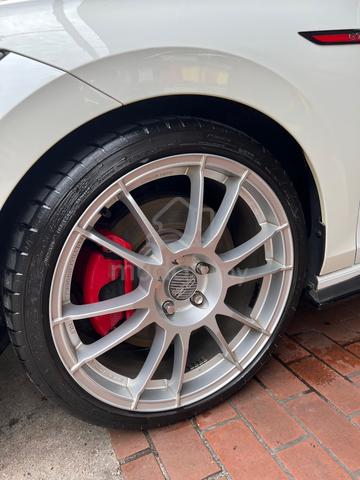 2022 Volkswagen GOLF 2.0 GTI (A) - 4