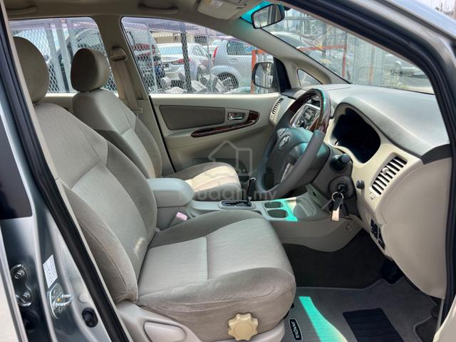2012 Toyota INNOVA 2.0 G (A) ORI LOW MILEAGE 110K - 5