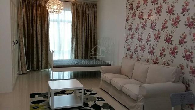Parc Regency 1