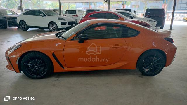 TOYOTA GR86 RZ 10TH ANNIVERSARY ORANGe - 4