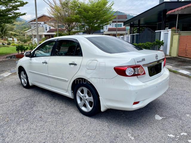 2010 Toyota ALTIS 2.0V(A) Facelift - 3