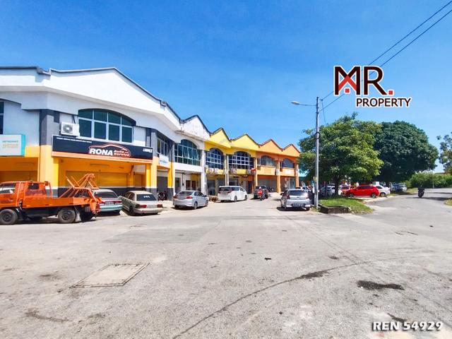 MANY ACCESS Double Storey Shop Lot Bandar Amanjaya FOR SALE 1