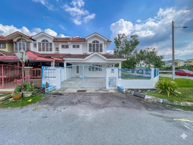 CORNER LOT 2 Storey Terrace House Taman Pelangi Semenyih 1