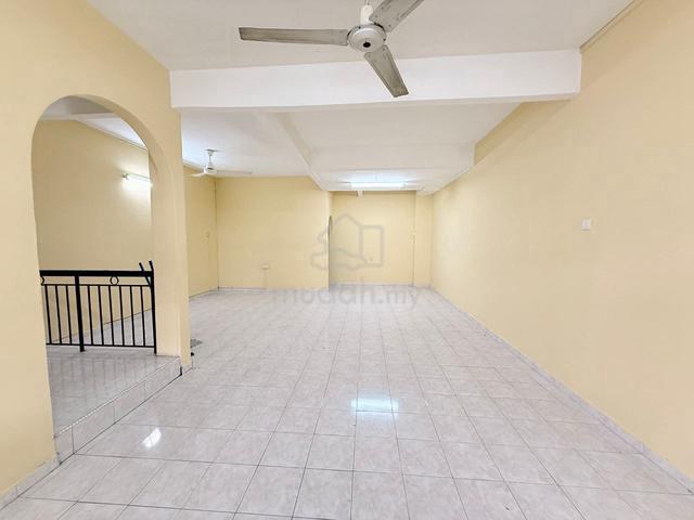 Taman Sri Indah, Sg jati, beside lotus, 2 storey fully built 20x75 kla 1