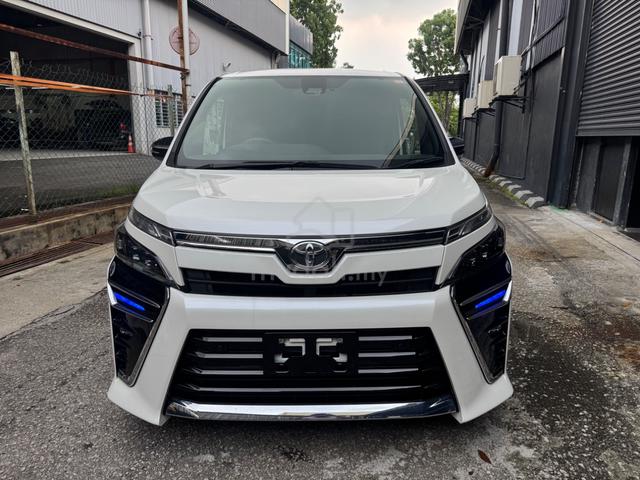 TOYOTA VOXY ZS3 2.0(a)UNREG 2021 - 2