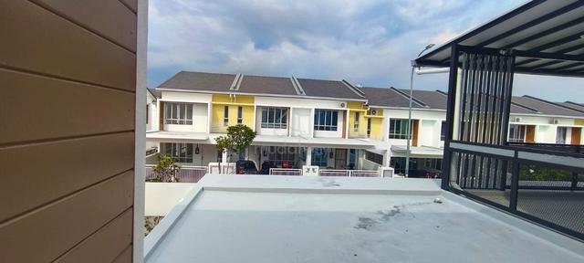 Laman Sendayan Double Storey House for rent 1