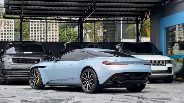 2017 Aston Martin DB11 5.2 V12 (A) - 2