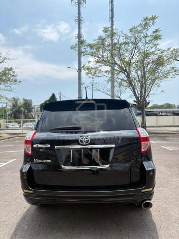 2010 Toyota VANGUARD 2.4 (A) - 4