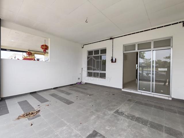 Kulai Bandar Putra IOI, Jalan Pipit Single Storey Terrace For Sales 1