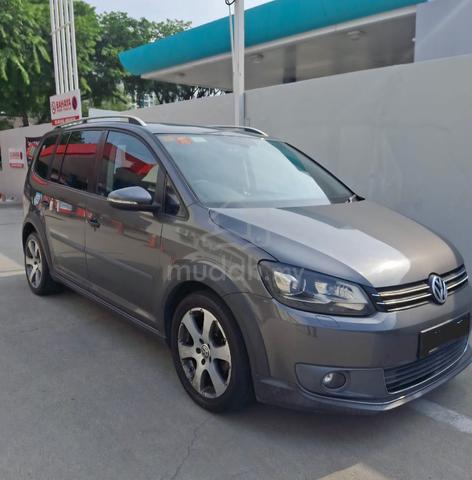 2012 Volkswagen TOURAN 1.4 (A) - 1