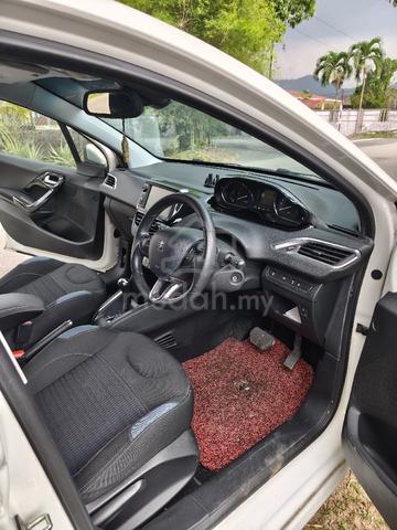 2015 Peugeot 208 1.6 VTI ALLURE (A) - 3