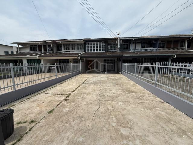 BDC Durian Burung Near Galacity Double storey Intermediate For Sale 1