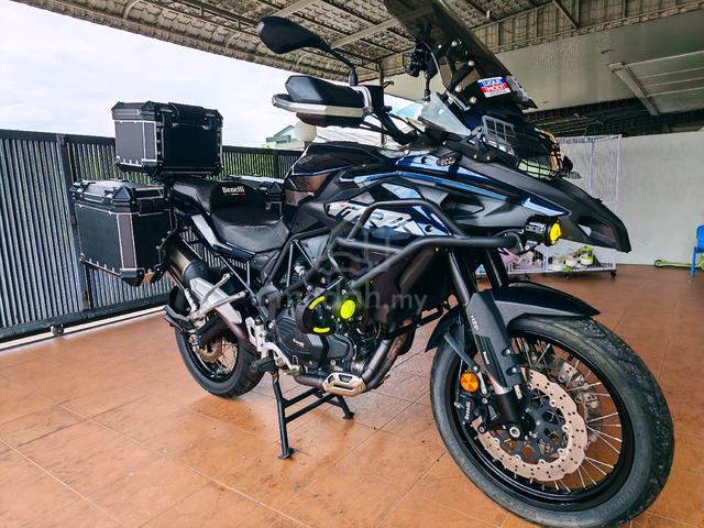 Benelli TRK 502 X 2023 | 23K KM | Full Accessories - photo 3 of 5