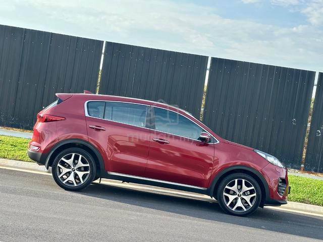 Kia Sportage 2.0 GT Lineš„Full Service Record - 2