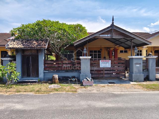 Rumah Berkembar ( Semi D ) kg. Jati Gong Badak, Kuala Nerus 1