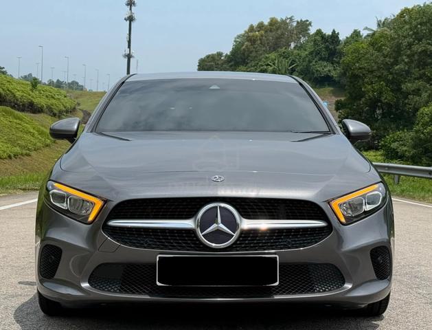 2018 Mercedes Benz A200 (Benz Service 4 New Tire) - 3