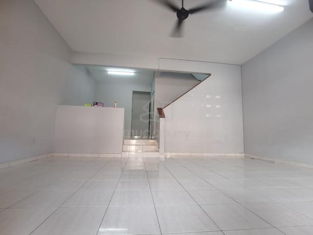 2 storey Sungai Long (Palm Walk) For Rent 1