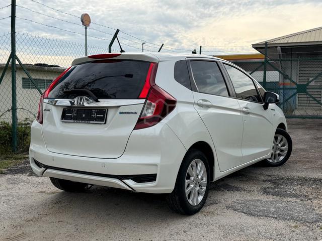 Honda JAZZ 1.5 HYBRID FACELIFT F/Service57k KM Ori - 2