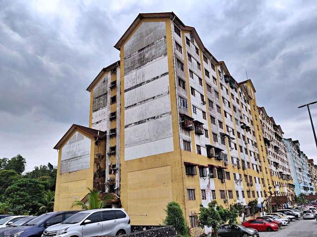 Pangsapuri Enggang 1