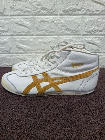 Carousel Image Selected